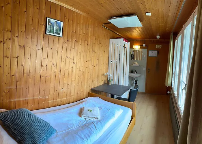 Hotell Hornerpub 3*