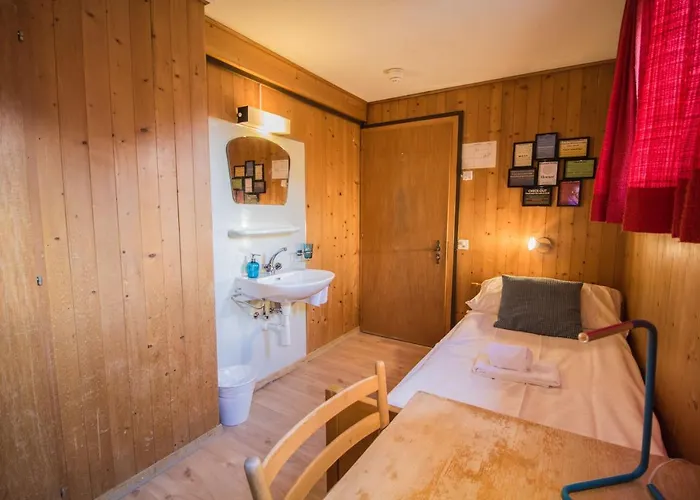 Hotell Hornerpub 3*