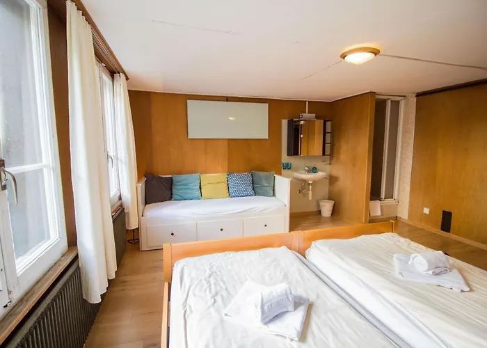 Hotell Hornerpub 3*