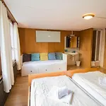 Ξενοδοχείο Hornerpub 3*